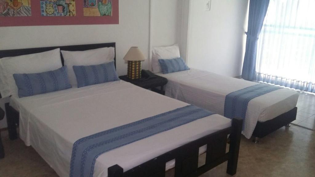 Hotel Guadaira Resort Melgar Bagian luar foto